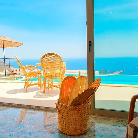 Liz - Hill Vista Villa Kas